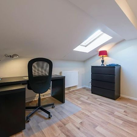 Appartement 4 Chambres A Лиеж Екстериор снимка