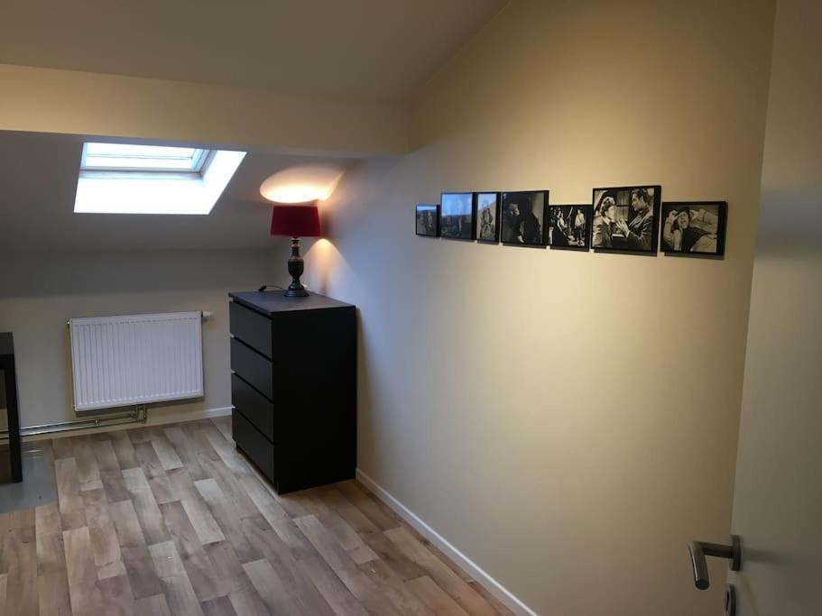 Appartement 4 Chambres A Лиеж Екстериор снимка